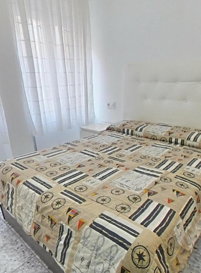 Apartament A Cinco Minutos De Todo Oviedo Zewnętrze zdjęcie