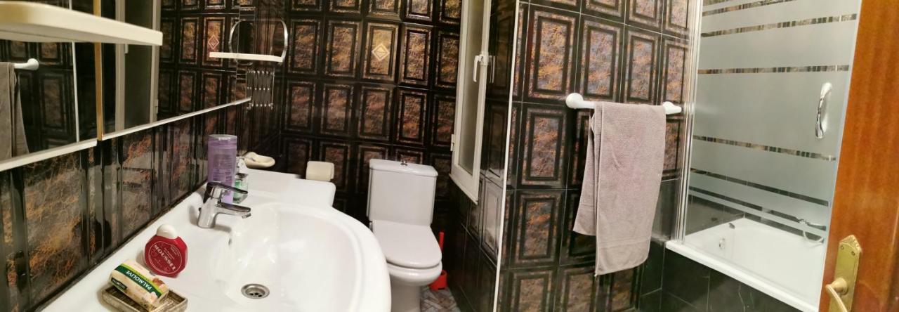 Apartament A Cinco Minutos De Todo Oviedo Zewnętrze zdjęcie
